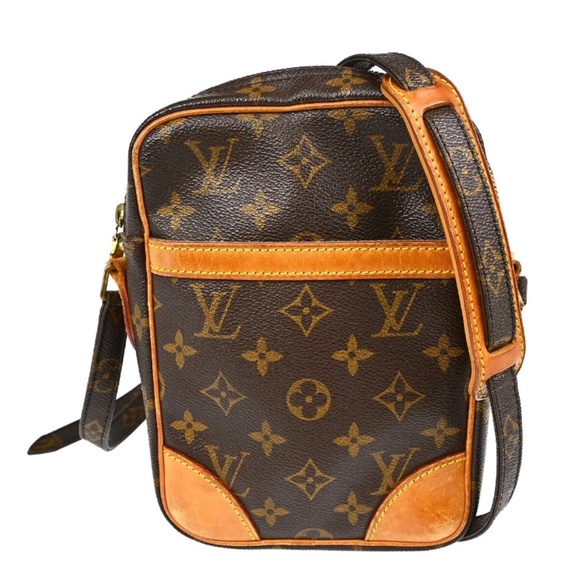 Louis Vuitton Shoes - Like this listing to be notified Everytime I go live